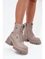 Dámské kožené workery na podpatku s ozdobnými připínáčky Artiker – béžové