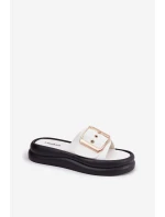 Dámské sandály na masivní platformě s ozdobnou přezkou bílé Zelori