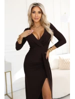 404-14 Elegantní dlouhé šaty s obálkovým výstřihem a rozparkem - čokoládově hnědé