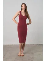 Jednoduché šaty bez rukávů 70030 - Vamp Jednoduché šaty bez rukávů 70030 - Vamp