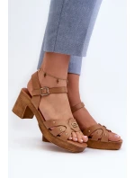 Dámské sandály na podpatku z eko kůže hnědé Assames