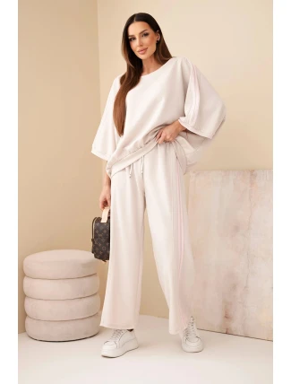 Dámský komplet viskózový máslový se širokými nohavicemi a volnou blůzou béžový