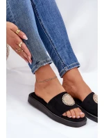 Dámské pantofle se zlatou ozdobou černé Kaliora