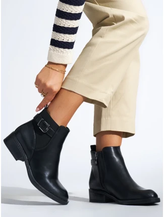 Luxusní kotníčkové boty dámské černé na plochém podpatku Luxusní kotníčkové boty dámské černé na plochém podpatku