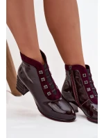 Lakované dámské kotníky z pravé kůže na podpatku D&A CR52-696 bordó Lakované dámské kotníky z pravé kůže na podpatku D&A CR52-696 bordó