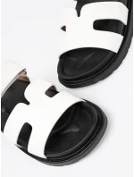 Módní  nazouváky bílé dámské platforma