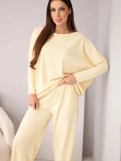 Dámský komplet z viskózy s volnou blůzou a kalhotami žlutý