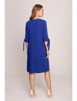 S393 Šaty áčkového střihu s vázacími rukávy - královsky modré