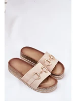 Dámské Klapky Na Platformě Se Zlatou Dekorací A Brilantem Béžové Morisela