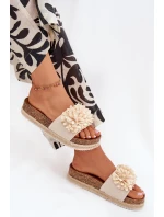 Dámské sandály na platformě s ozdobnými květinami béžové Tessara