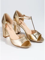 Trendy zlaté dámské  sandály na širokém podpatku