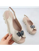 Dámské sandály na platformě perforované metalické zlaté Potocki SZ12610