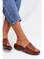 Dámské pantofle s přezkami na nízkém podpatku Camel Brinalle