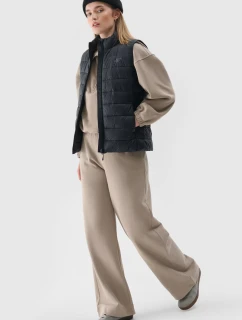 Dámský péřový bezrukávník s límcem 4F Černý 4FWAW24TVJAF139-20S