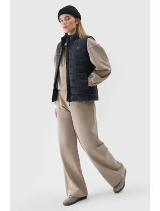 Dámský péřový bezrukávník s límcem 4F Černý 4FWAW24TVJAF139-20S