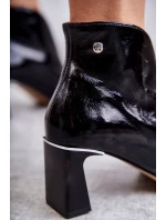 Kožené holínky na sloupku Maciejka Černe 05262-01