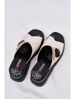 Elegantní Dámské Kožené Pantofle Na Klínu S Ozdobou Béžové Artiker 56C1585