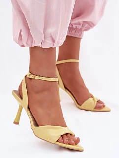 Sandály na podpatku model 226516 Step in style