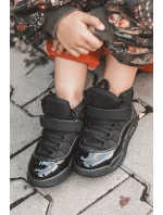 Dětské sportovní šněrovací boty černé Darina