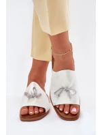 Dámské sandály na plochém podpatku se zdobeným vázáním stříbrné Norela