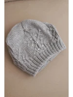 Dámská zimní čepice s vlnou a ozdobným pletením s perličkami K470 světlá šedá