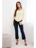 Ženská pruhovaná blůza s V výstřihem a volány na rukávech žlutá