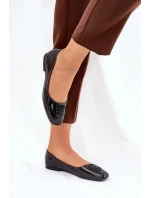 Dámské lakované elegantní baleríny s ozdobným detailem Vinceza – černé