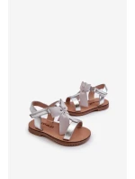 Dětské sandálky S Mašlí Na suchý zip Stříbrné Joratia Dětské sandálky S Mašlí Na suchý zip Stříbrné Joratia
