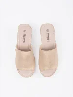 Komfortní  nazouváky dámské hnědé na klínku