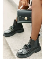 Kožené Lakované Botky S Dekorací Nazouvací Zateplené Černé Solimav