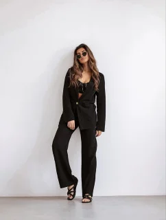 Černý dámský oblek se lnem (VE48)