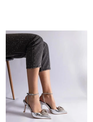 Lodičky na jehlách model 207201 Solea Lodičky na jehlách model 207201 Solea