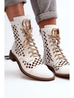 Děrované kožené botky Zazoo 2695 bílé