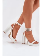 Dámské Sandály Na Podpatku S Páskem Bílé Fevenne Dámské Sandály Na Podpatku S Páskem Bílé Fevenne