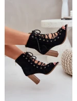 Sandály Na Podpatku S Holení A Šněrováním Černé Ivelseki