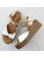 Dámské sandály na platformě bílé a zlaté S.Barski PL51-324