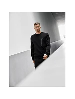 Pánská mikina z fleece s pravidelným střihem bez kapuce 4F x Robert Lewandowski RL9SAW25TSWSM2579-20S Pánská mikina z fleece s pravidelným střihem bez kapuce 4F x Robert Lewandowski RL9SAW25TSWSM2579-20S