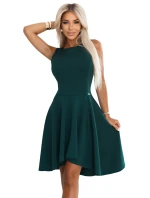 575-2 Rozšířené šaty s nápadně prodlouženým zadním dílem - lahvově zelené