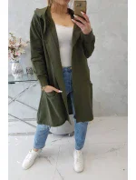 Kaki bunda s kapucí nadměrné velikosti