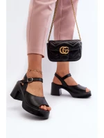 Dámské kožené sandály na podpatku Vinceza 66627 černé