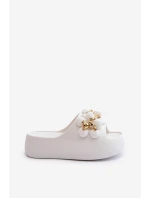 Dámské Pěnové Žabky S Ozdobami Na Hrubé Podrážce Bílé Bremavia