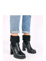 Boty na podpatku  model 221642 Solea