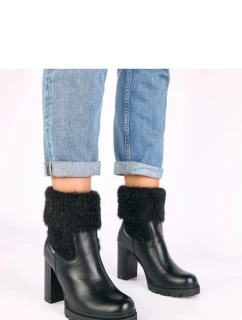 Boty na podpatku model 221642 Solea