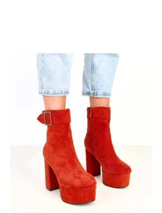 Boty na podpatku  model 217921 Solea