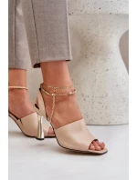 Kožené Sandály Na Jehlovém Podpatku S Ozdobným Náramkem CheBello 4440 Béžové