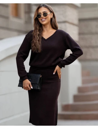 Dámský úpletový komplet v čokoládové barvě se sukní (82103)