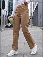 Dámské džíny s vysokým pasem a pravidelným střihem v kamelové barvě FashionStreet UY3095 Dámské džíny s vysokým pasem a pravidelným střihem v kamelové barvě FashionStreet UY3095