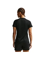 Dámské tričko černé HV8178 010 černé - Nike Dámské tričko černé HV8178 010 černé - Nike