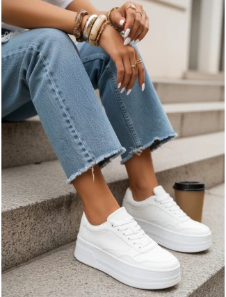 Bílé dámské tenisky na silné podrážce z imitace kůže FashionStreet ZY1421