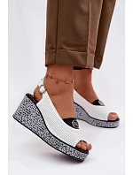 Kožené sandály na platformě S.Barski LR61-7010 bílé Kožené sandály na platformě S.Barski LR61-7010 bílé